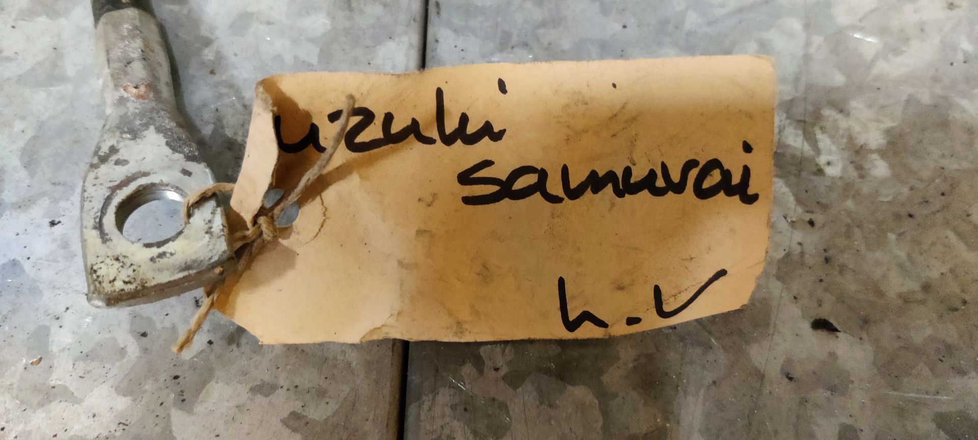 Suzuki Samurai bij Stegeman Autosloperij V.O.F. te Laren (GLD)