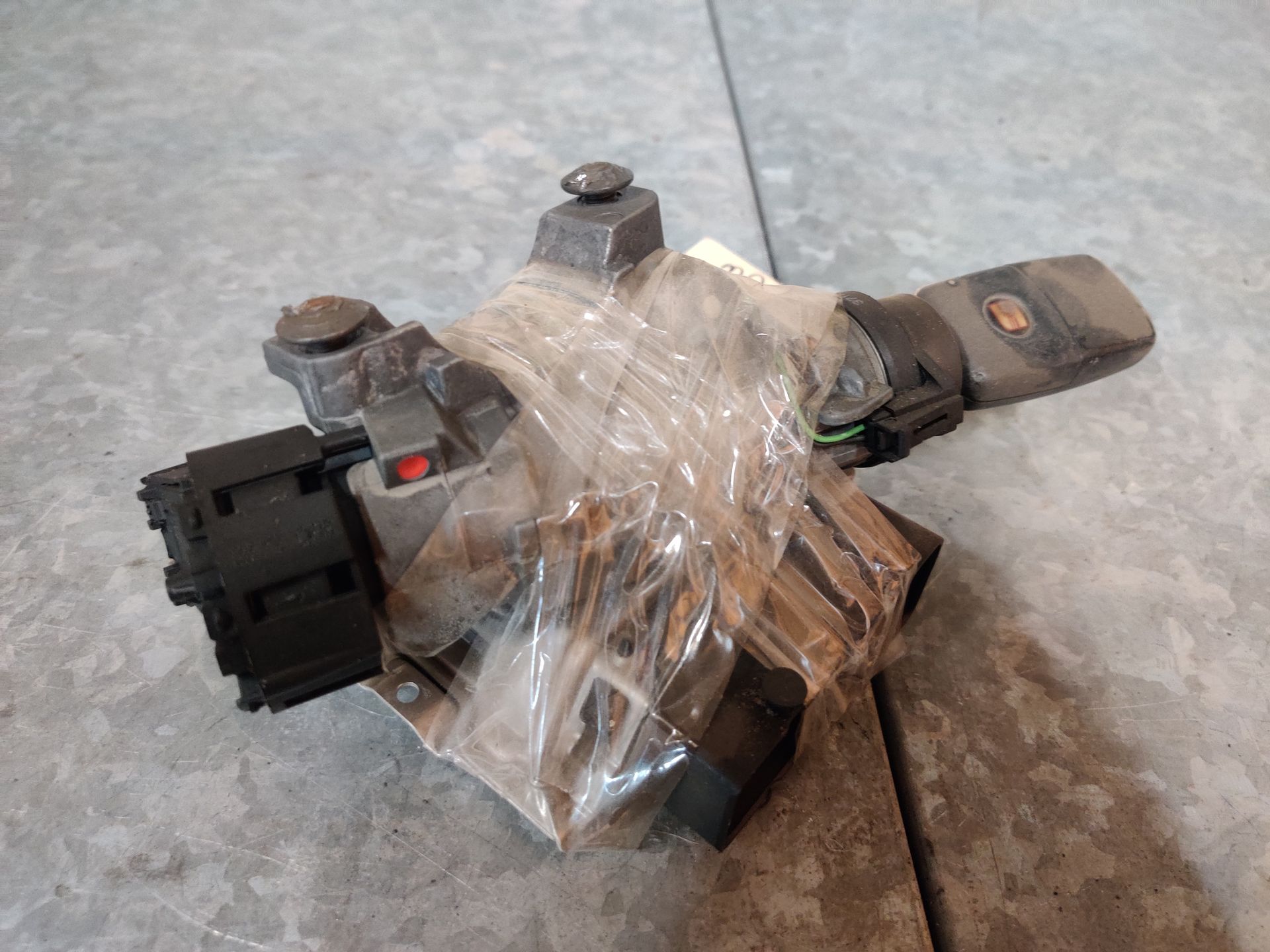 Seat Mii dan 5000 onderdelen bij ons in het magazijn. www.stegemancarparts.nl