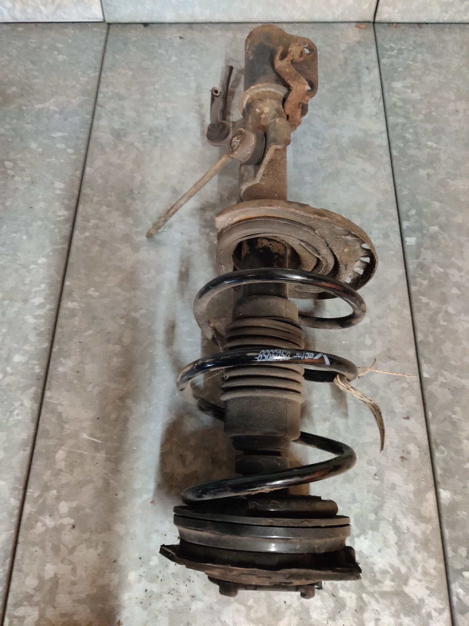 Renault Modus onderdelen bij Stegeman Autosloperij bij Lochem.