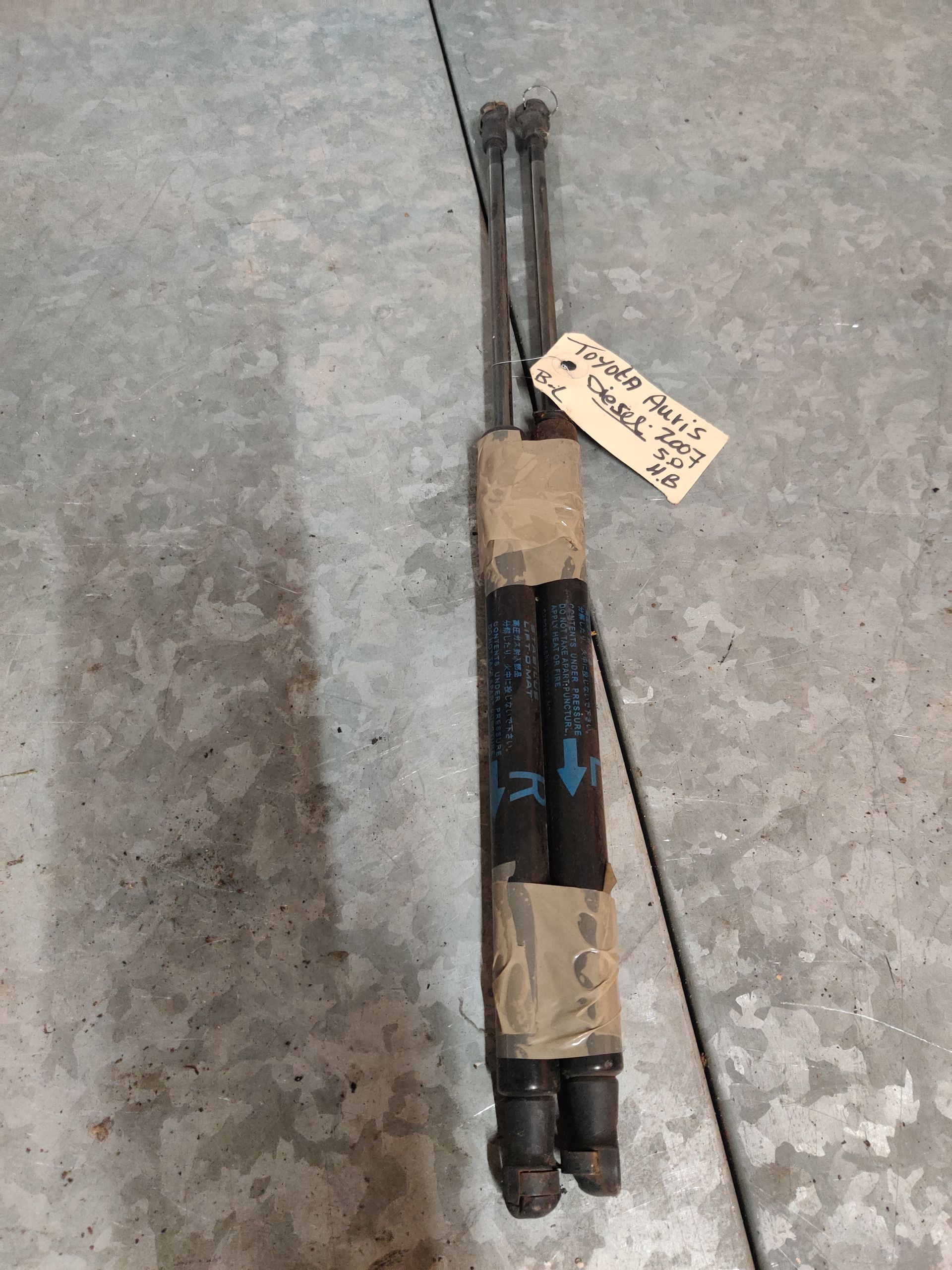 Toyota Auris onderdelen bij www.stegemancarparts.nl