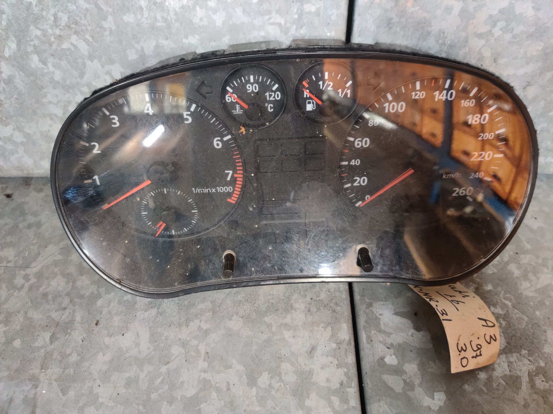 Audi A3 Mazda  onderdelen bij  Stegeman Car Parts