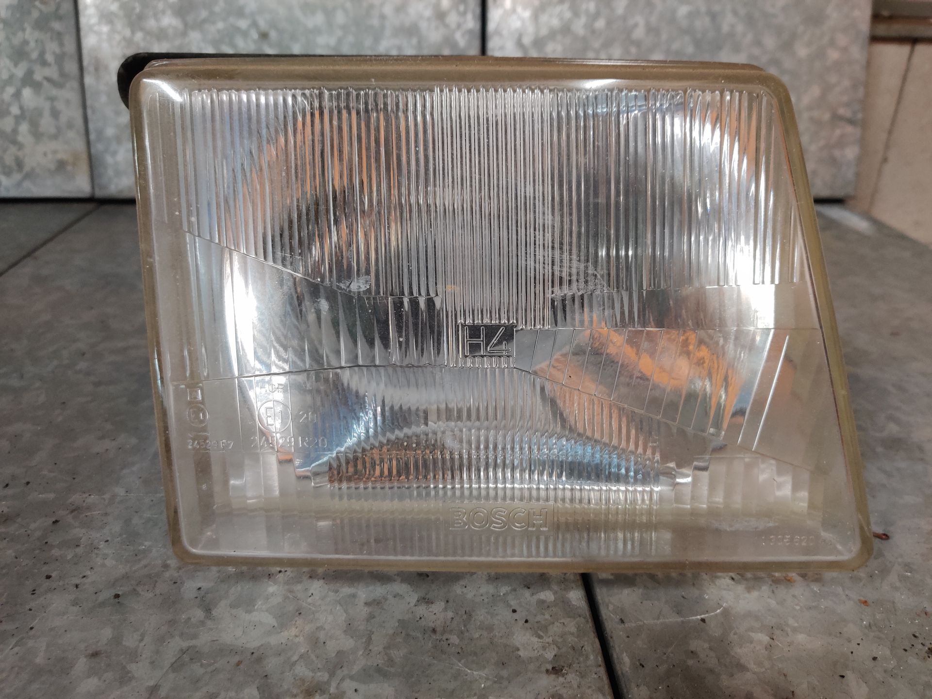 klassieke Opel onderdelen bij www.autosloperij-apeldoorn.nl