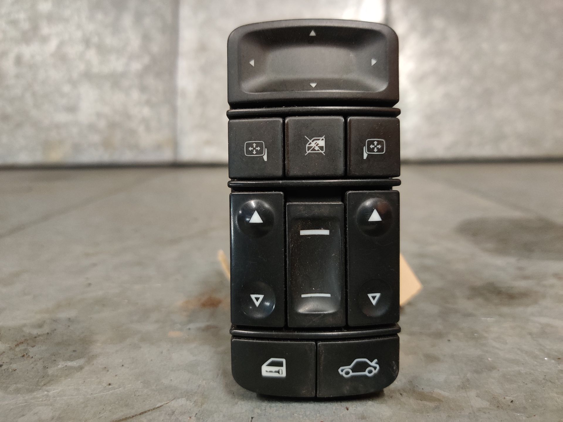 Onderdelen voor oldtimers en klassiekers bij www.stegemanautosloperij.nl