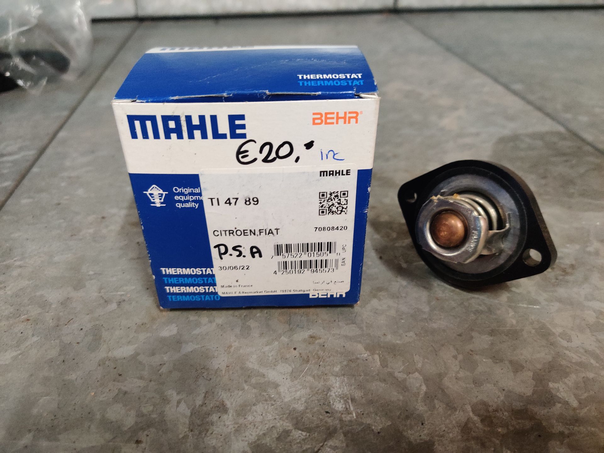 Veel nieuwe PSA onderdelen  bij Stegeman Autosloperij in Exel.