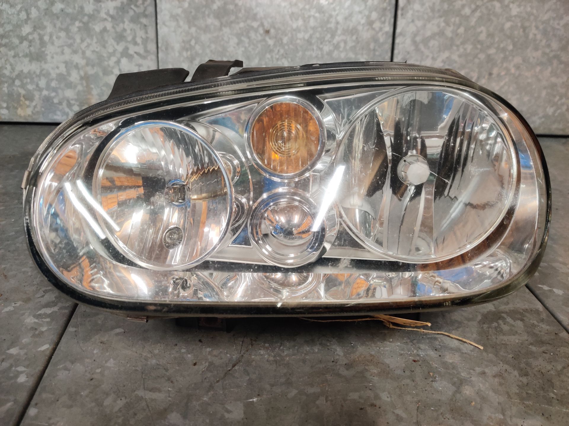 VW Golf 4 onderdelen bij Stegeman in Exel www.stegemancarparts.nl