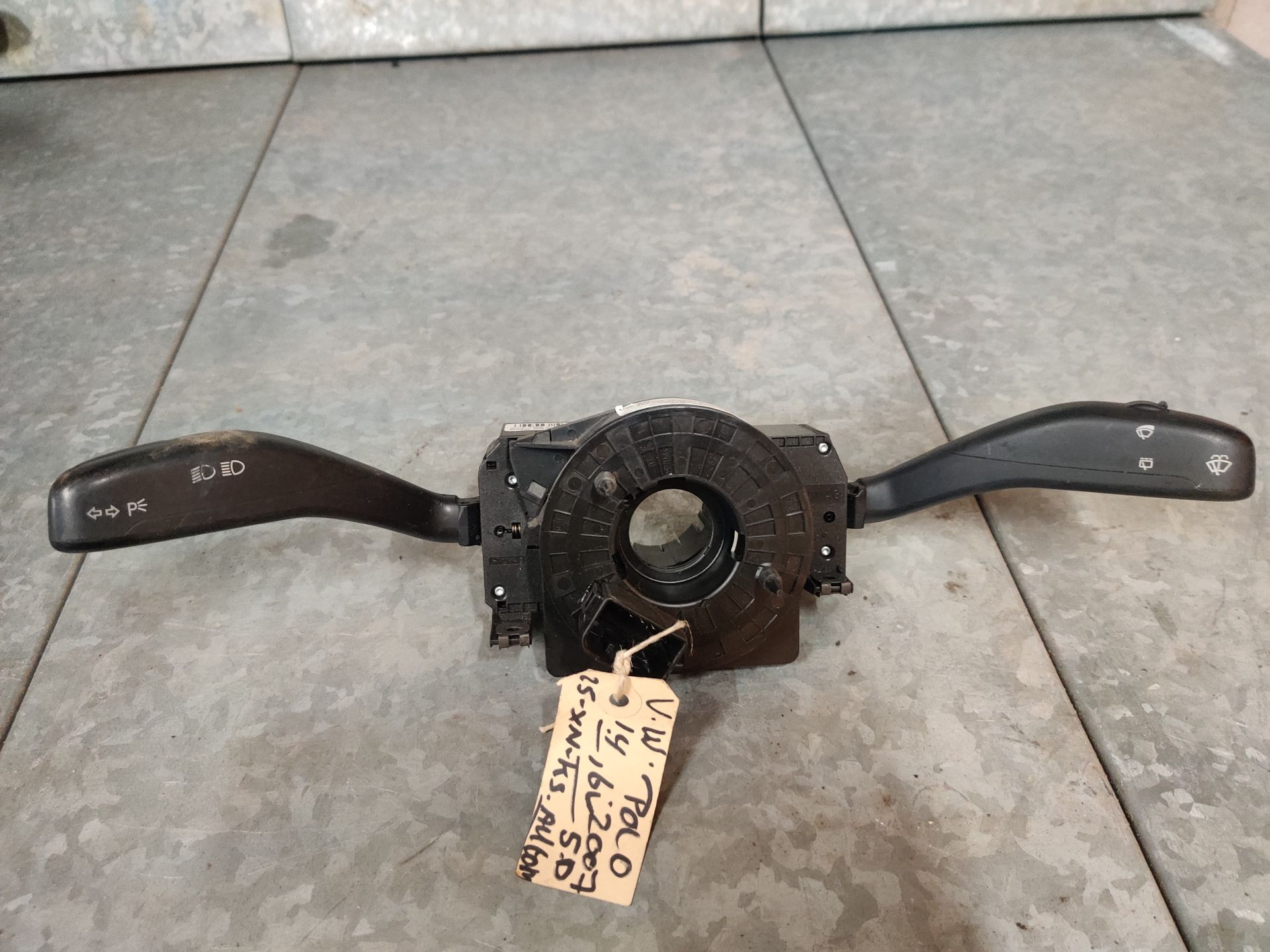 Volkswagen nieuwe en gebruikte delen bij Stegeman Car Parts in Exel bij Lochem.