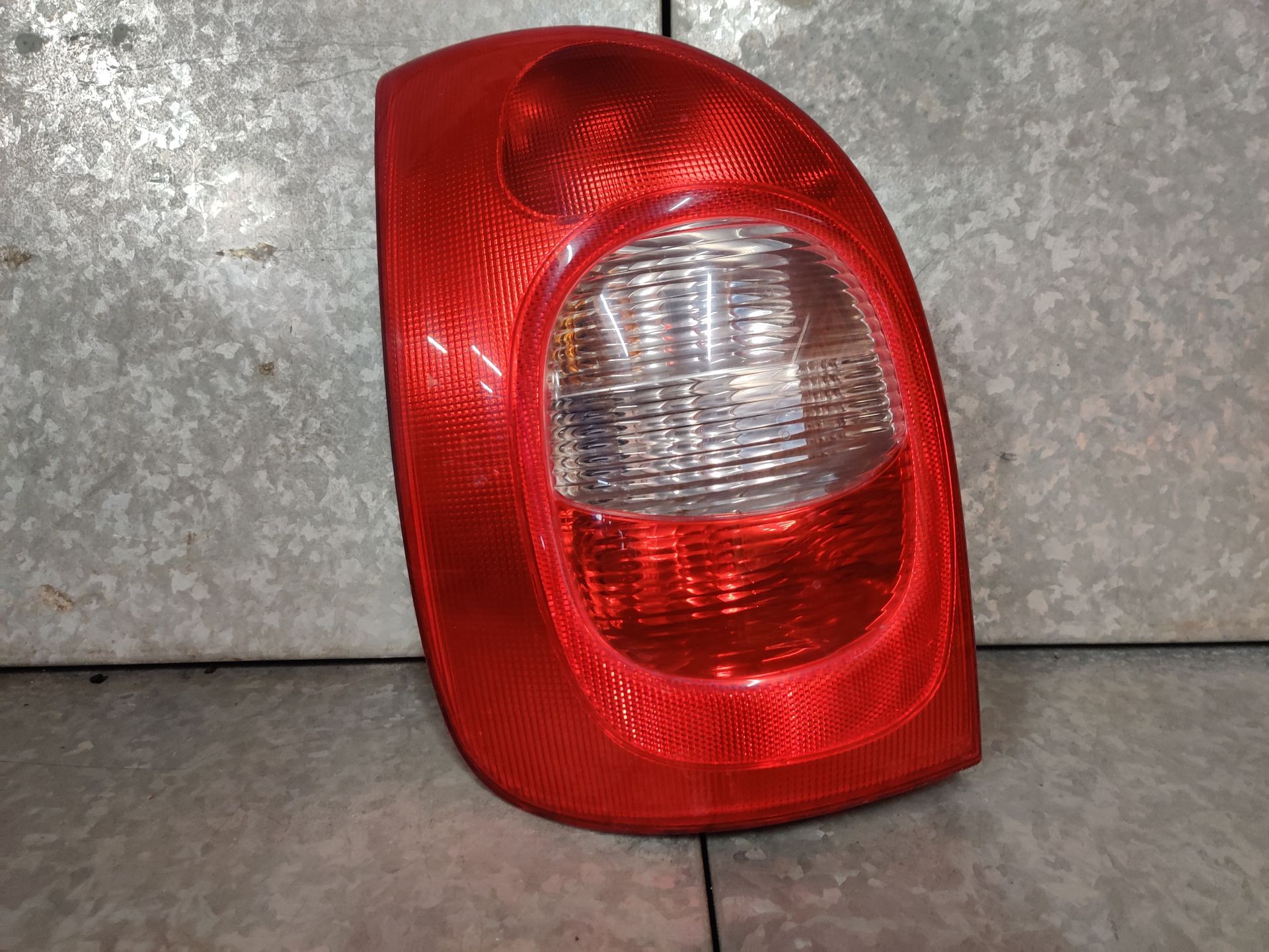 Alles voor uw VW, Citroen, Toyota, Nissan bij Stegeman Autosloperij in Exel.