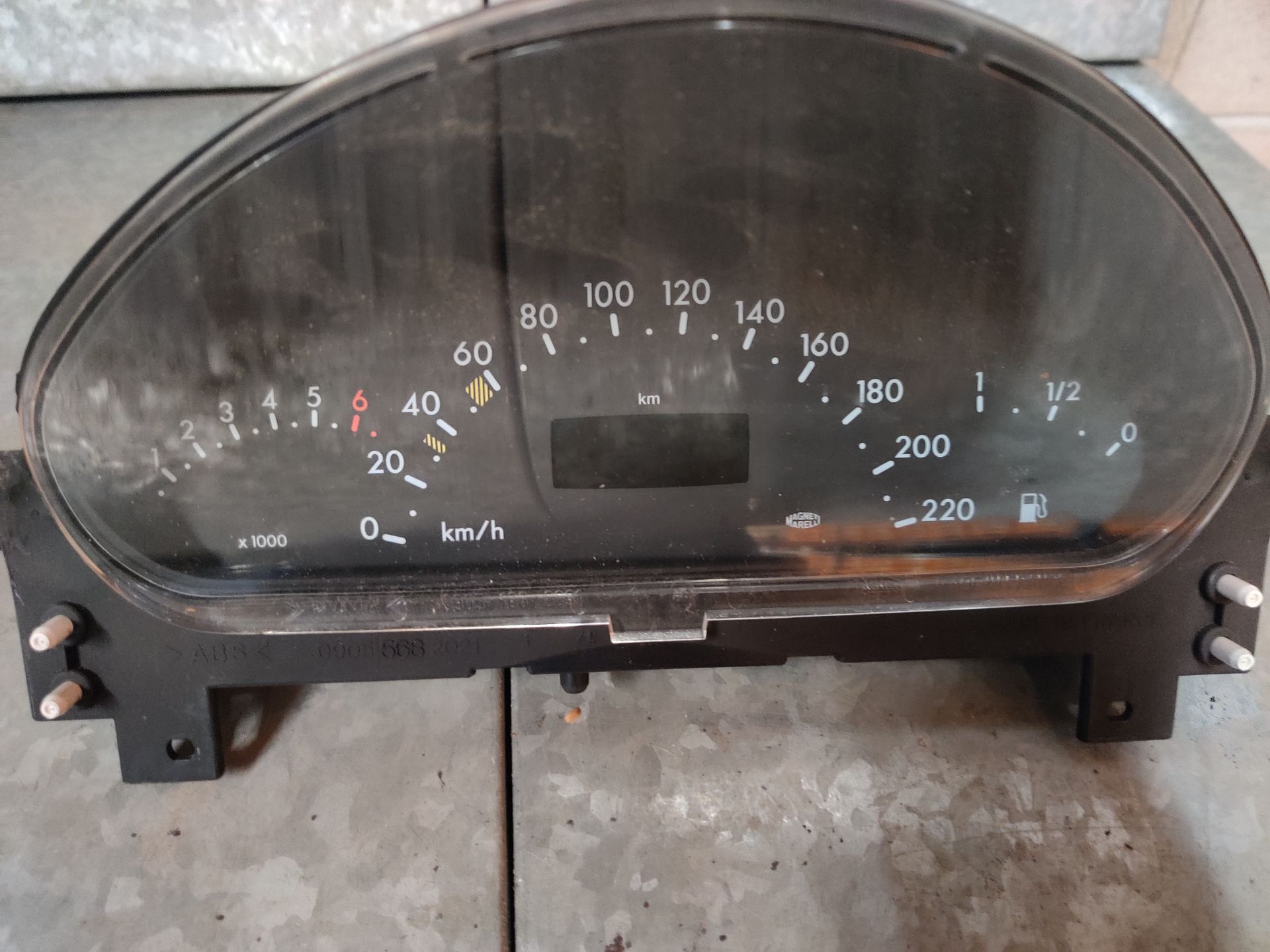 Mercedes ersatzteile beim www.stegemancarparts.nl in Holland