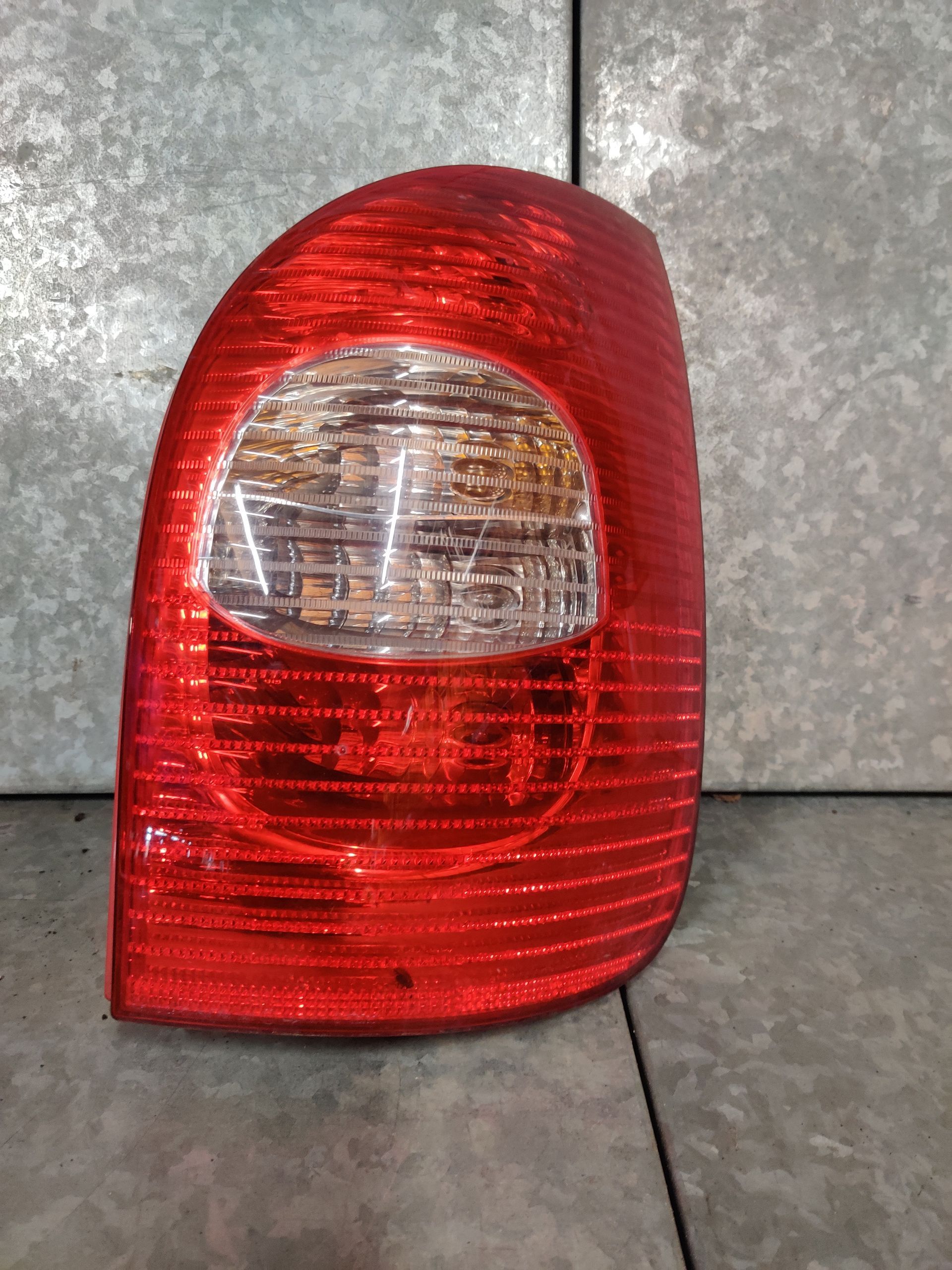 Daihatsu, Ford, Opel, Mini, Peugeot bij Stegeman Autosloperij in Exel bij Lochem.