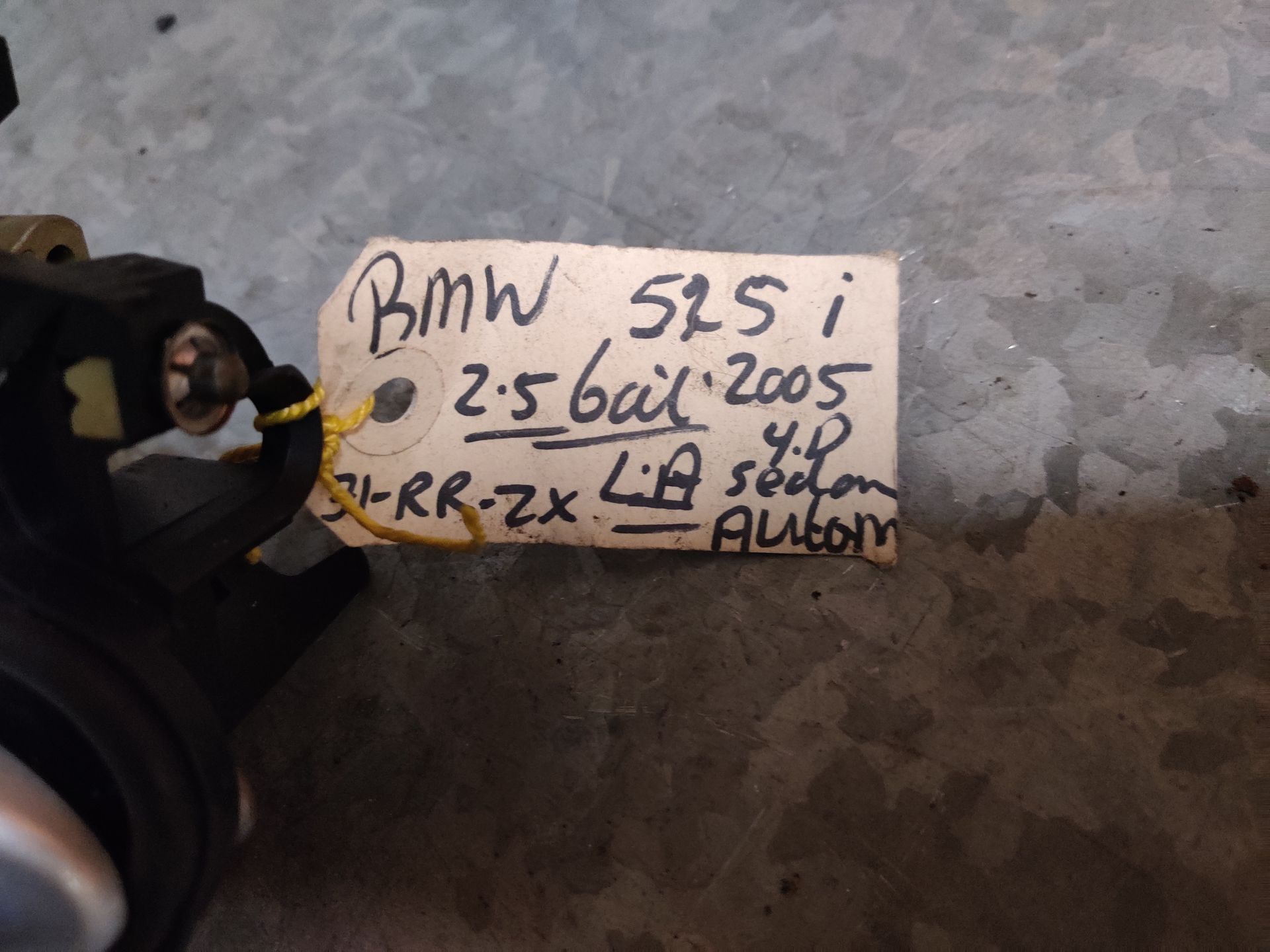 BMW 525i onderdelen bij Stegeman Autosloperij in Exel.