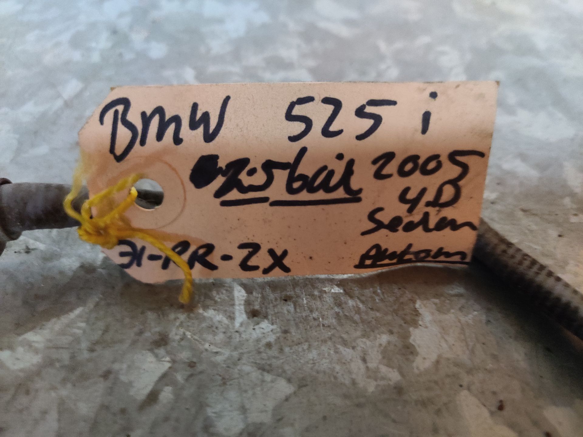 Lambdasonde BMW 525i bij Stegeman in Exel. Tel 0573421372