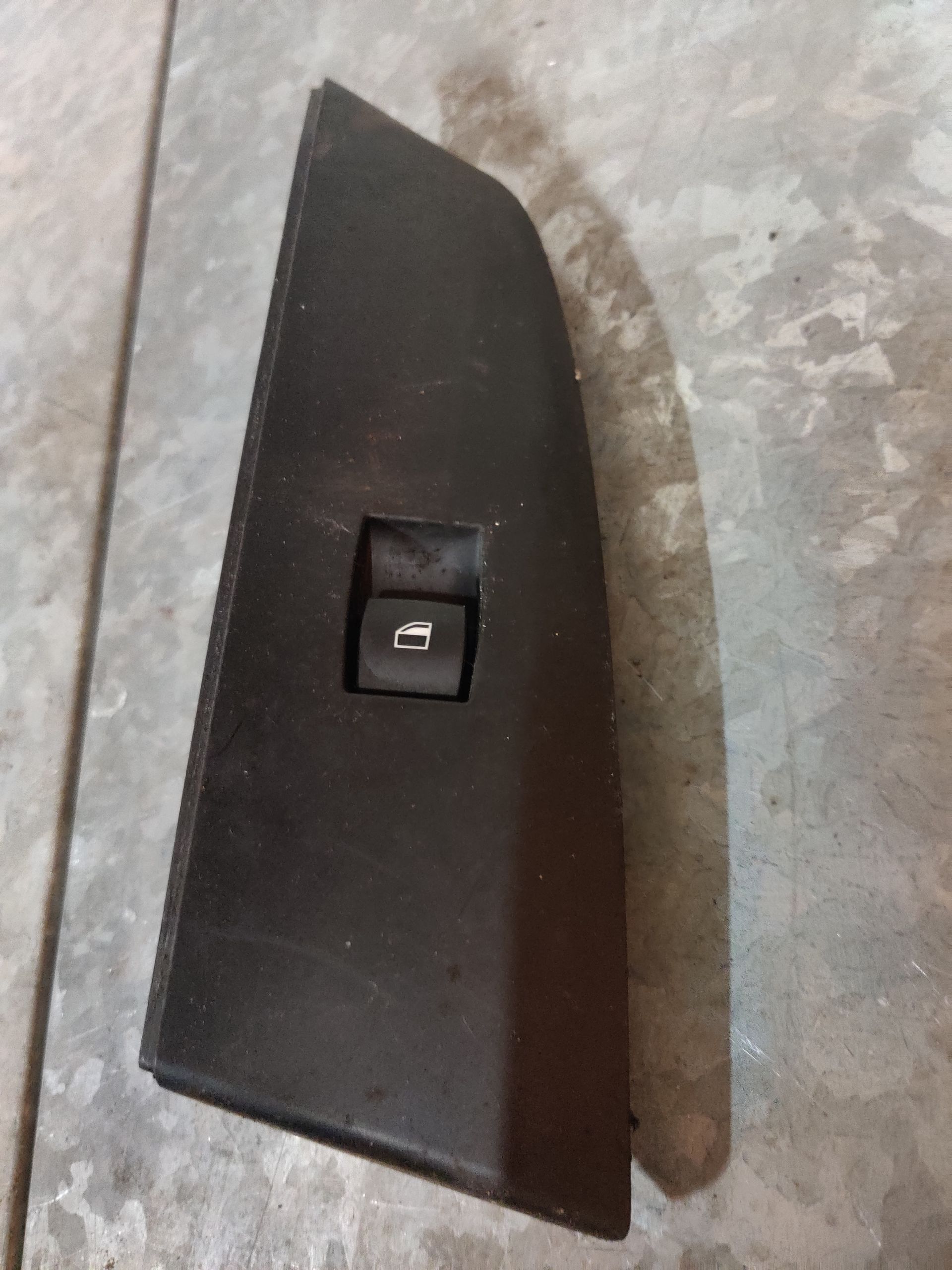 Bij Stegeman Carparts in Exel zijn veel BMW 525i onderdelen op voorraad in de webshop