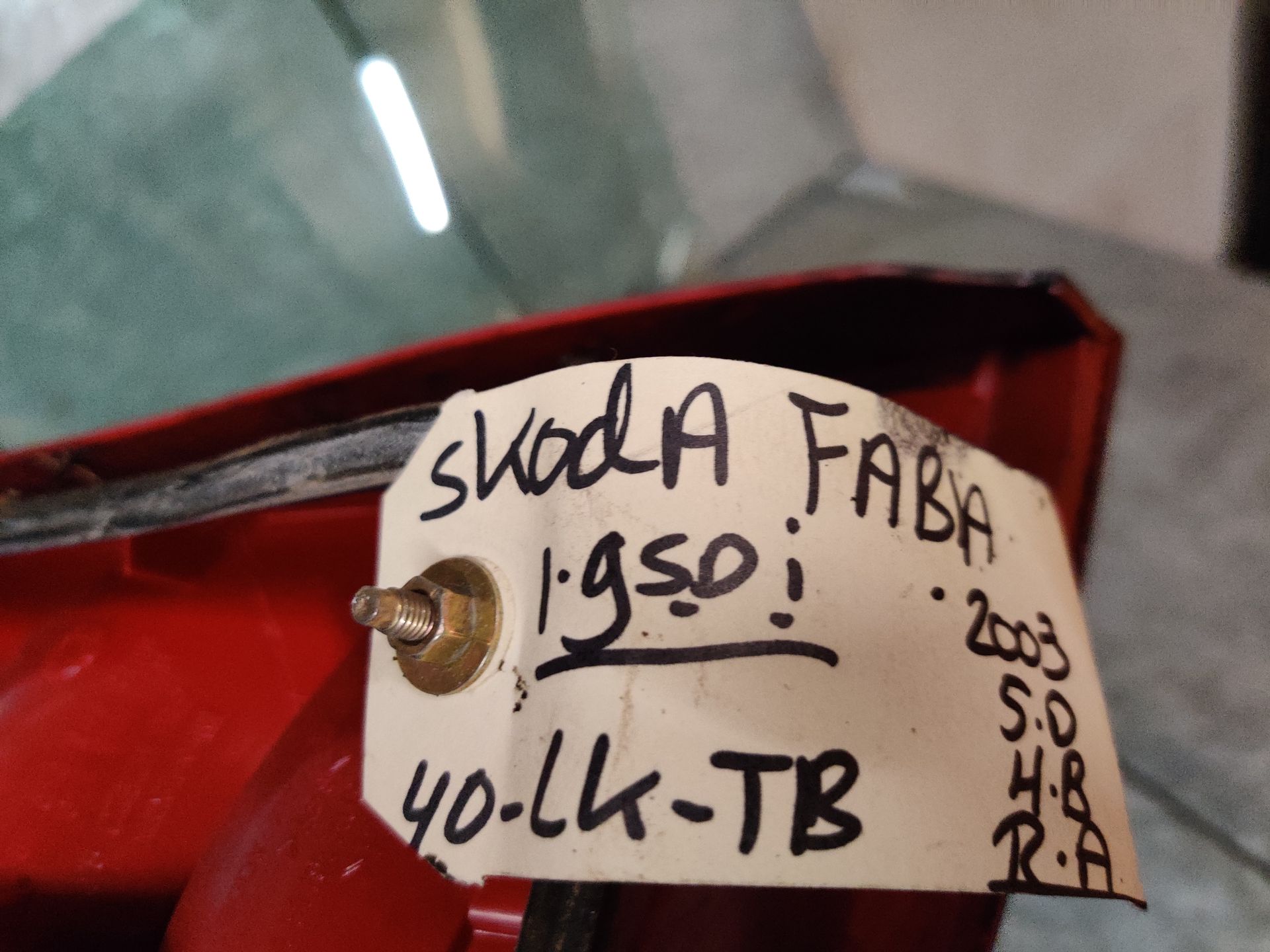 Skoda Fabia rechter achterlicht van een 1.9 SDi uit 2003.