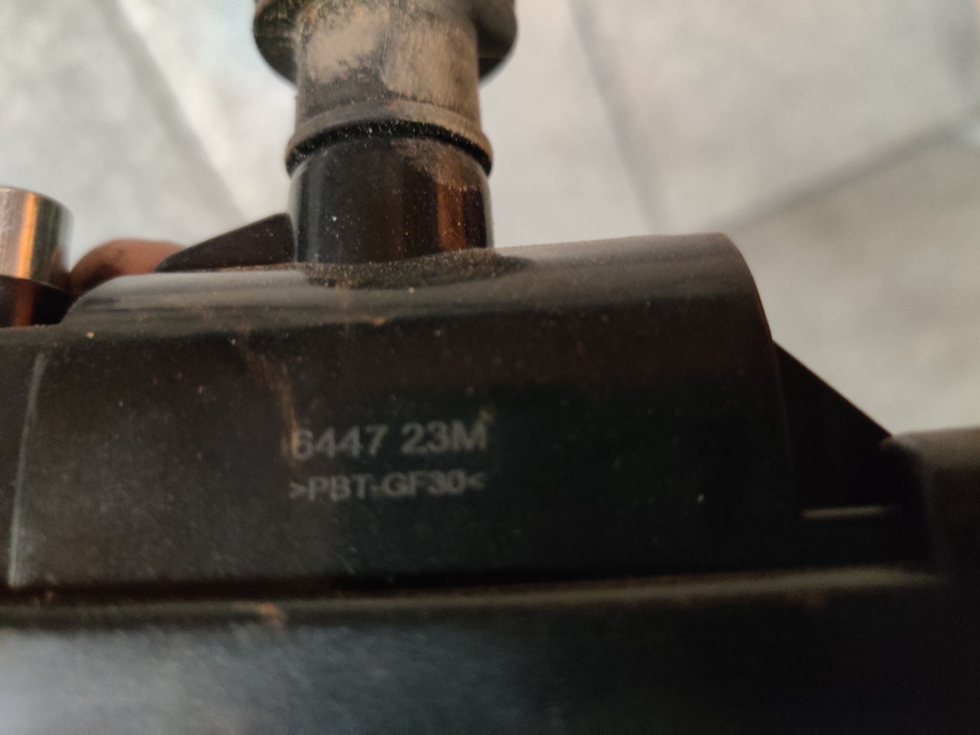 Opel Corsa D bobine bij www.stegemancarparts.nl