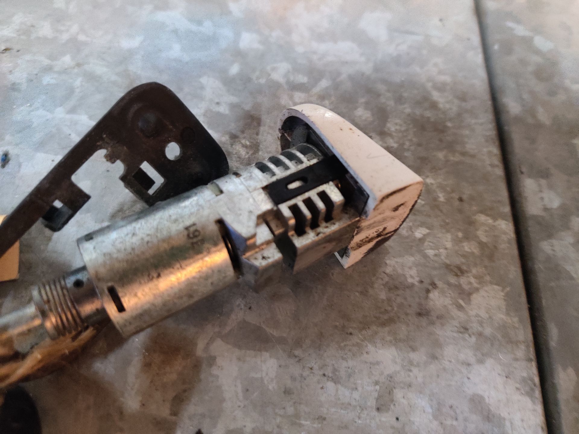 Ford Ka van alle bouwjaren hebben wij onderdelen op voorraad  www.stegemancarparts.nl