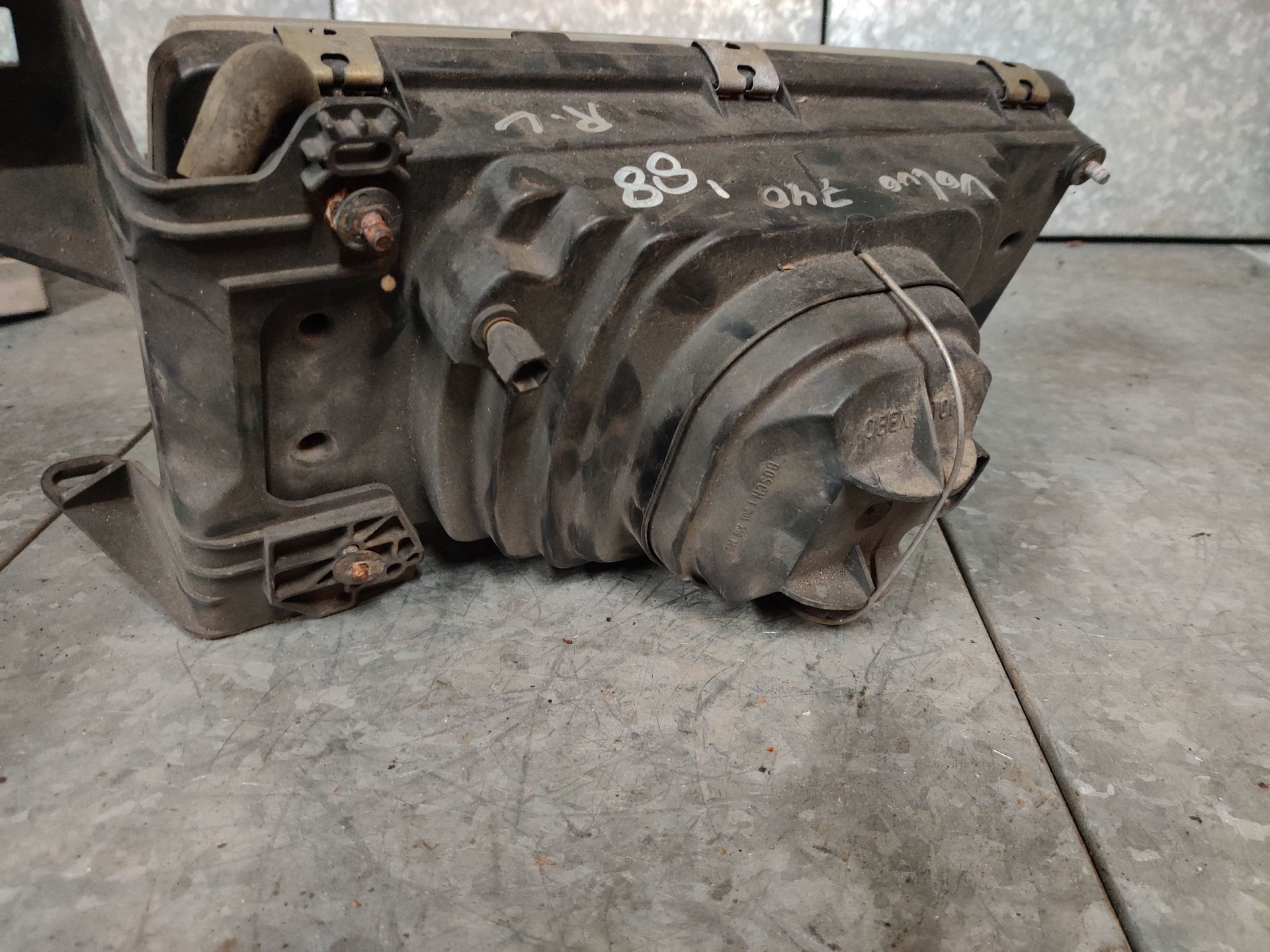 Volvo 740 rechter koplamp uit 1988.