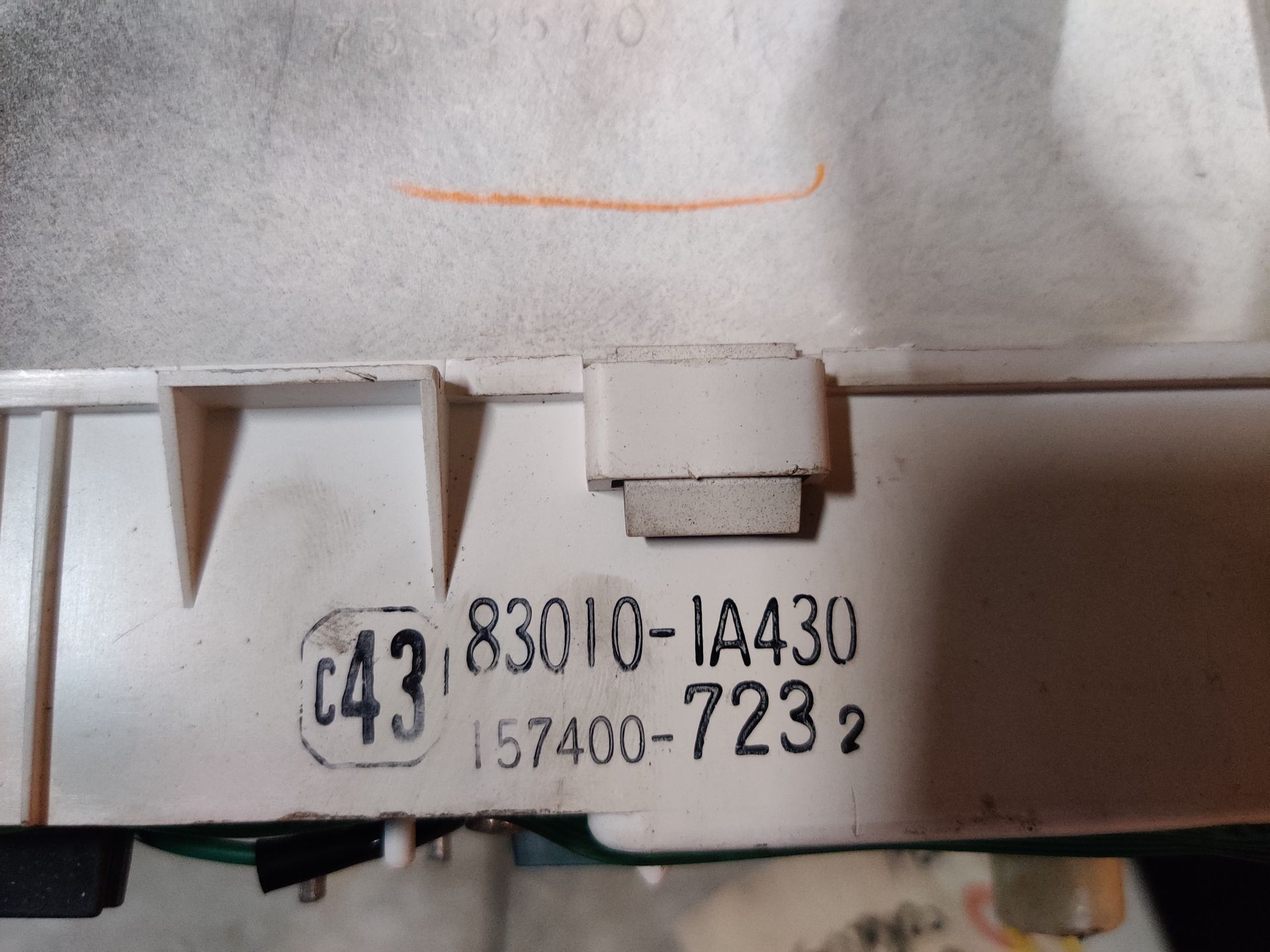 Toyota Corolla kilometerteller uit 1985, gebruikt.