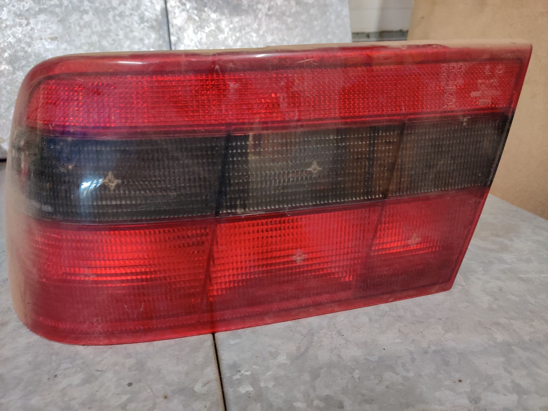 Opel Calibra achterlicht te koop bij stegemancarparts.nl