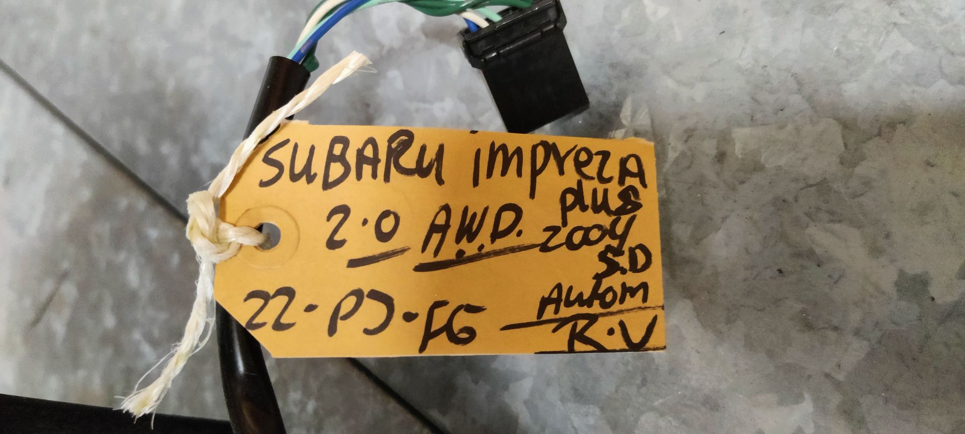 Subaru Impreza  rechter spiegel elektrisch verstelbaar.