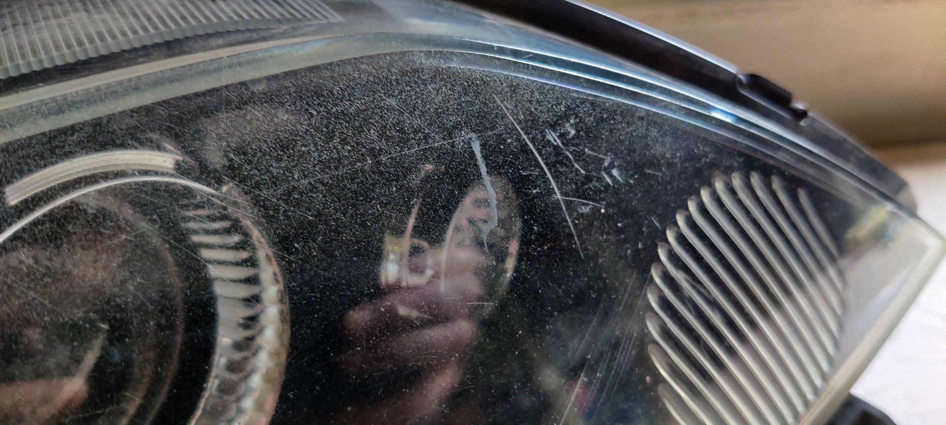 Mazda 2 koplamp rechts.