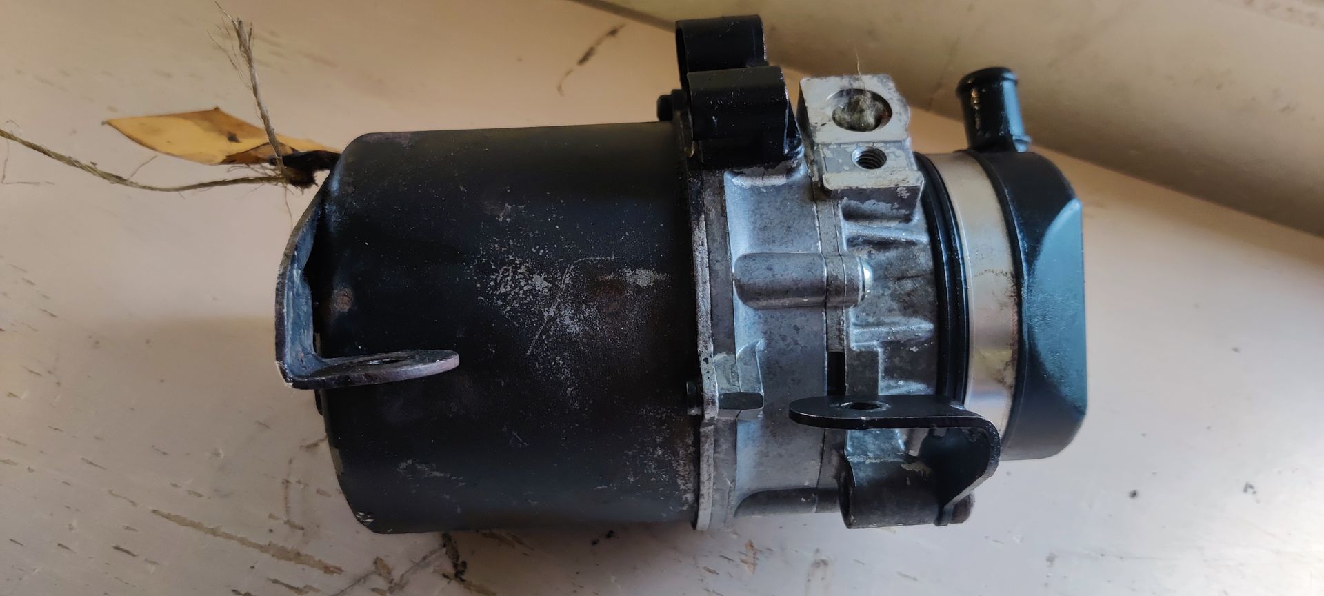 Mini Cooper stuurbekrachtigingspomp.