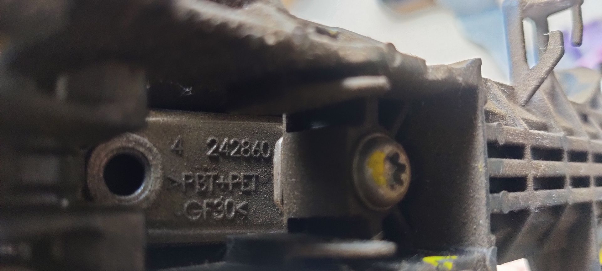 Toyota Yaris deurklink linksvoor