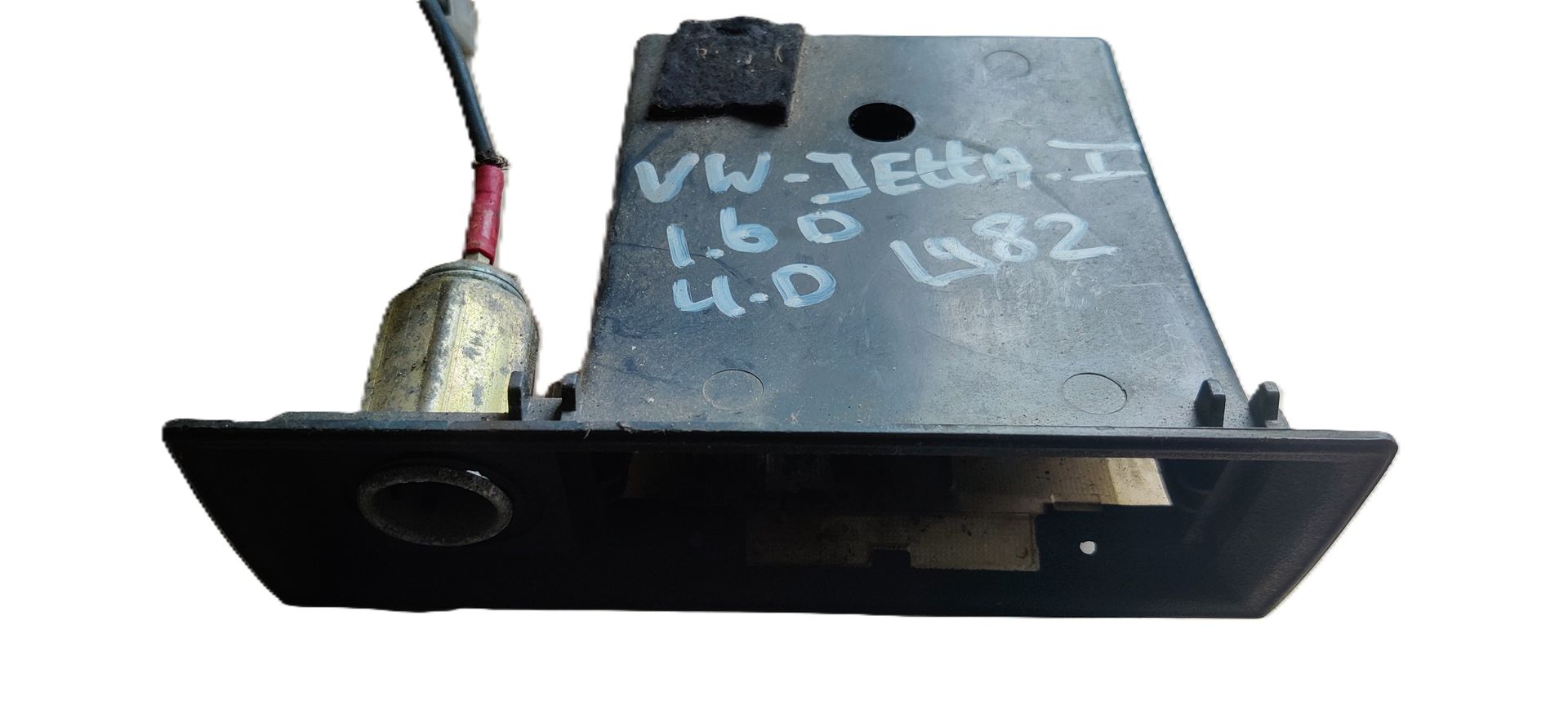 Volkswagen Jetta 1.6D bakje om in dashboard te doen.