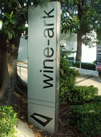 Vertical wine arc signage | Kallangur, QLD | AP Signs