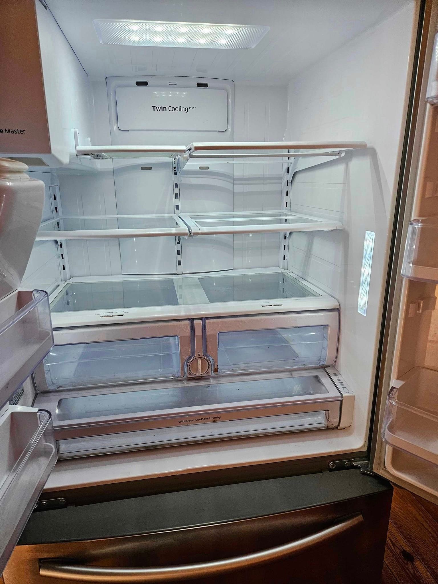 Cleaning Refrigerator — Nexton, SC — A Step Above N Beyond Cleaning Service Ltd. Co.