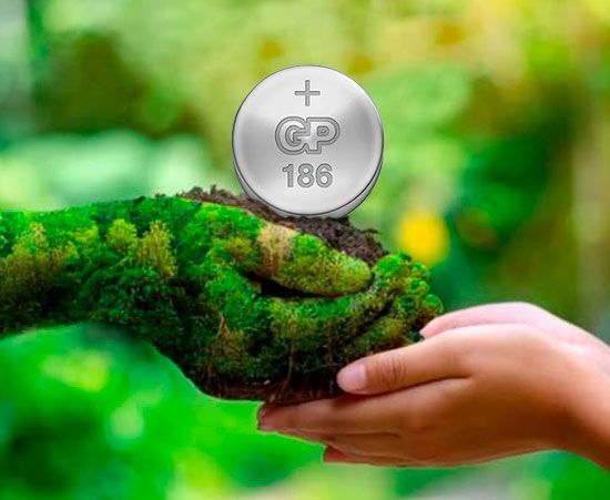 Rendimiento extralargo • Gracias a su composición superalcalina especial, estas pilas brindan un desempeño confiable y son especialmente resistentes y perdurables. • Energía cuando y donde la requiera. Rendimiento extralargo
• Gracias a su composición superalcalina especial, estas pilas brindan un desempeño confiable y son especialmente resistentes y perdurables.
• Energía cuando y donde la requiera.