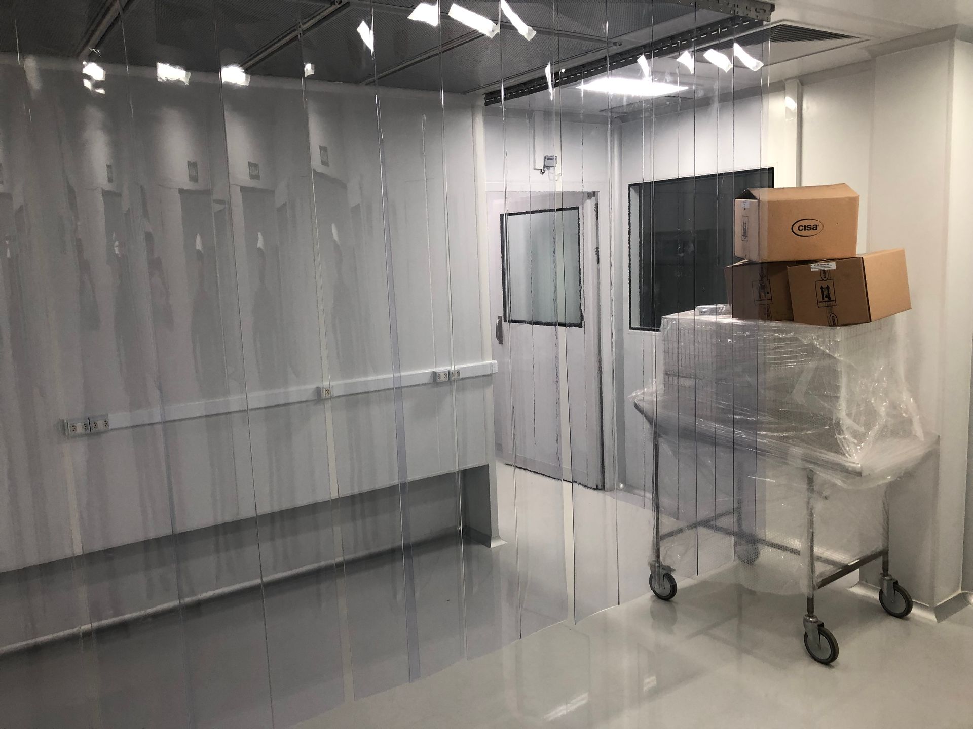 Farmacêutica veterinária - projeto de produção autógenas foto 2