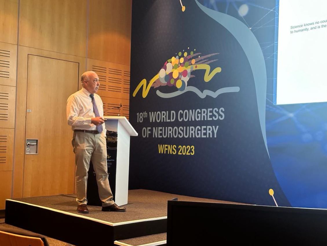 Dr. Reisner is giving a presentation at the world congress of neurosurgery