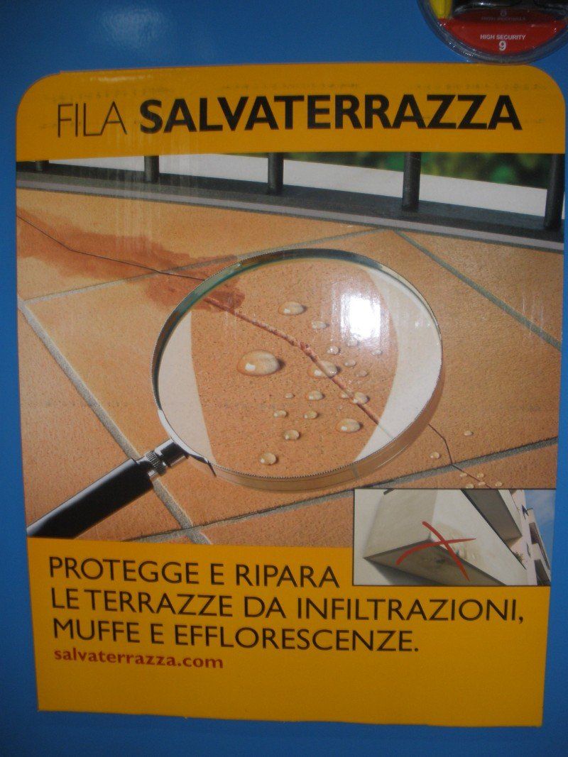 Volantino ferramenta