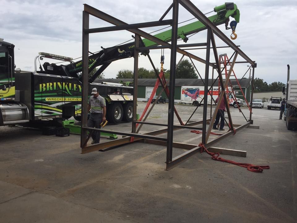 A Truck That Will Lift The Iron Frame | Sedley, VA | Felts Machine, Inc.