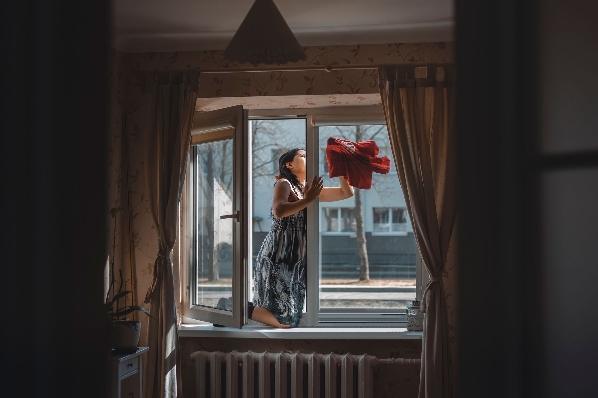 Interior window cleaning