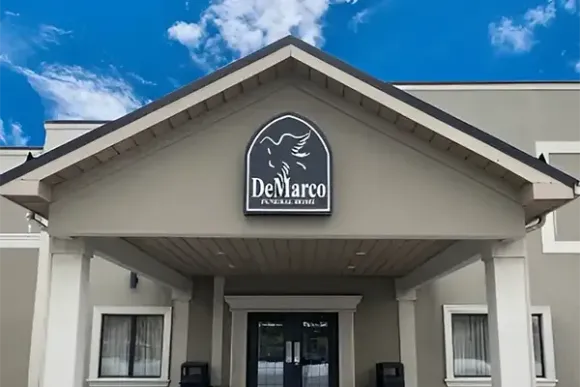 DeMarco Funeral Home - Toronto Chapel