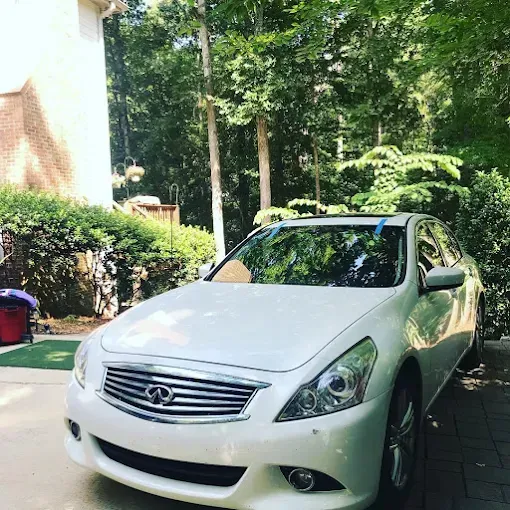 Infiniti Windshield Replacement in Raleigh, NC Infiniti Windshield Replacement in Raleigh, NC
