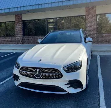 Mercedes Windshield Replacement in Raleigh, NC Mercedes Windshield Replacement in Raleigh, NC