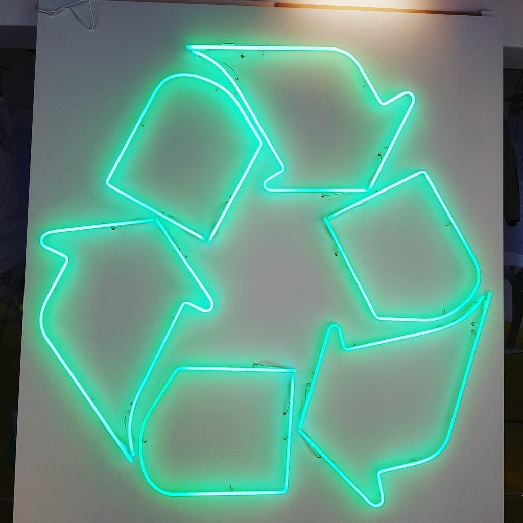 lavorazione insegne al neon 14