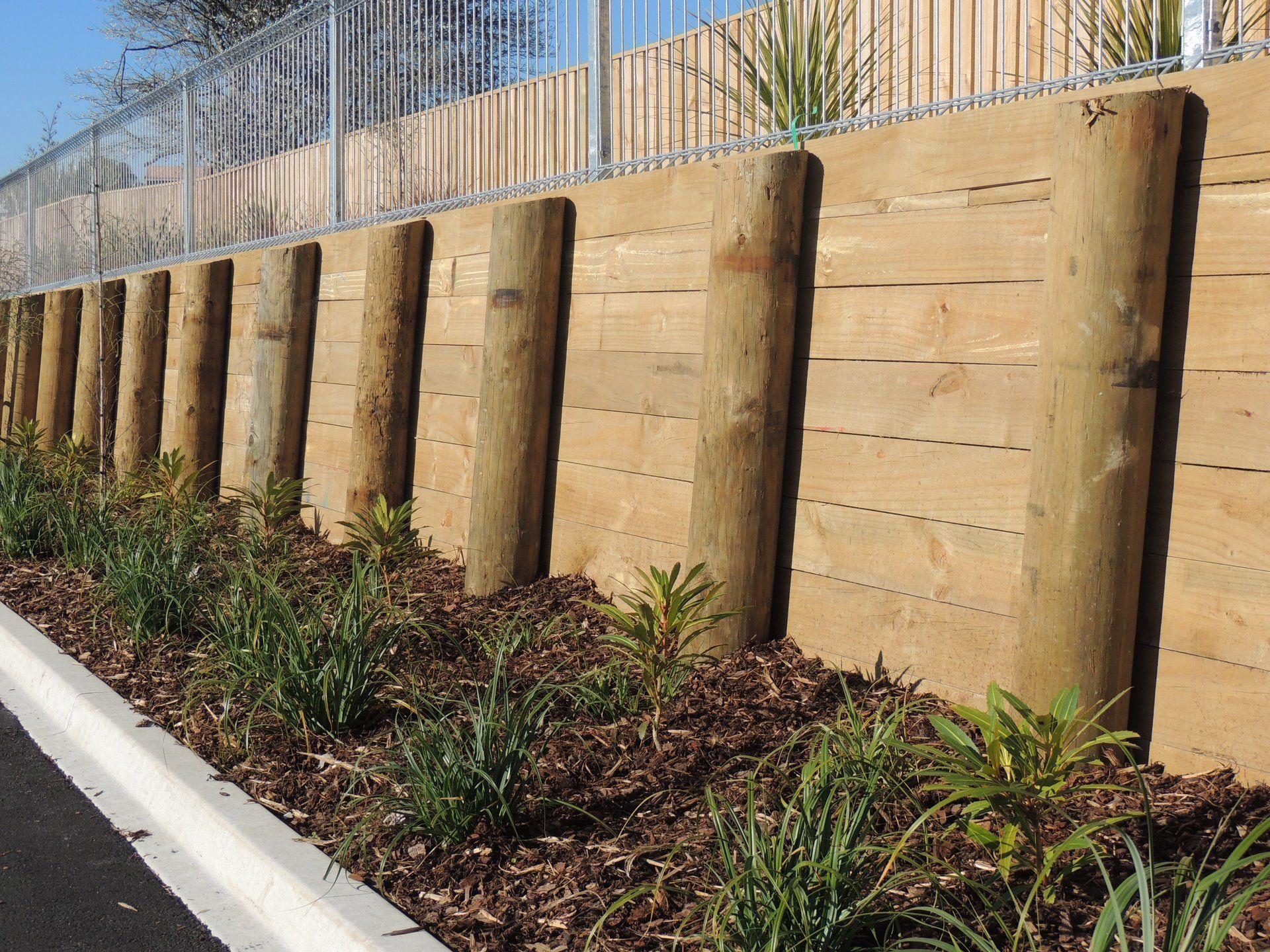 SED construction poles