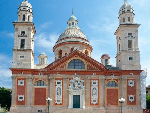 La Basilica di Carignano: storia e curiosità 