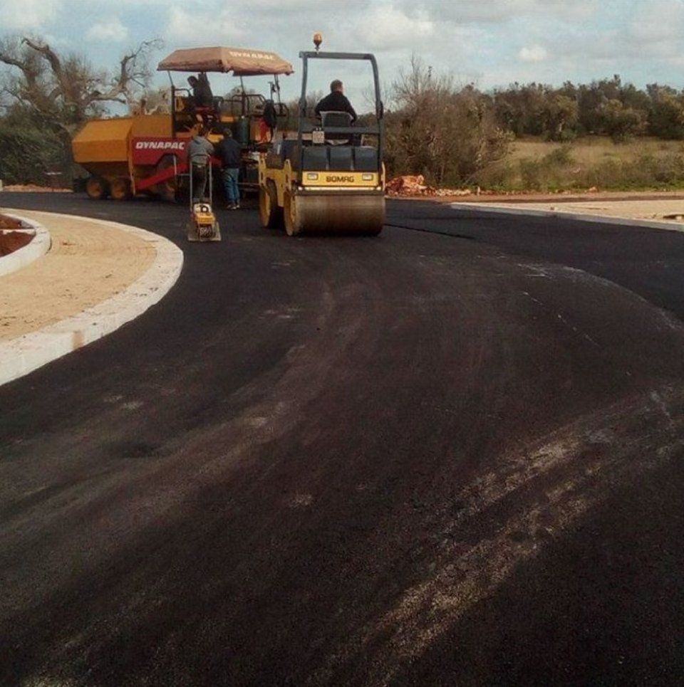 Realizzazione rotatoria stradale
