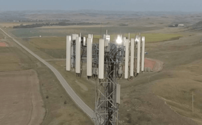 Tall Radio Tower — Austin, TX — LumenServe Inc. Tall Radio Tower — Austin, TX — LumenServe Inc.