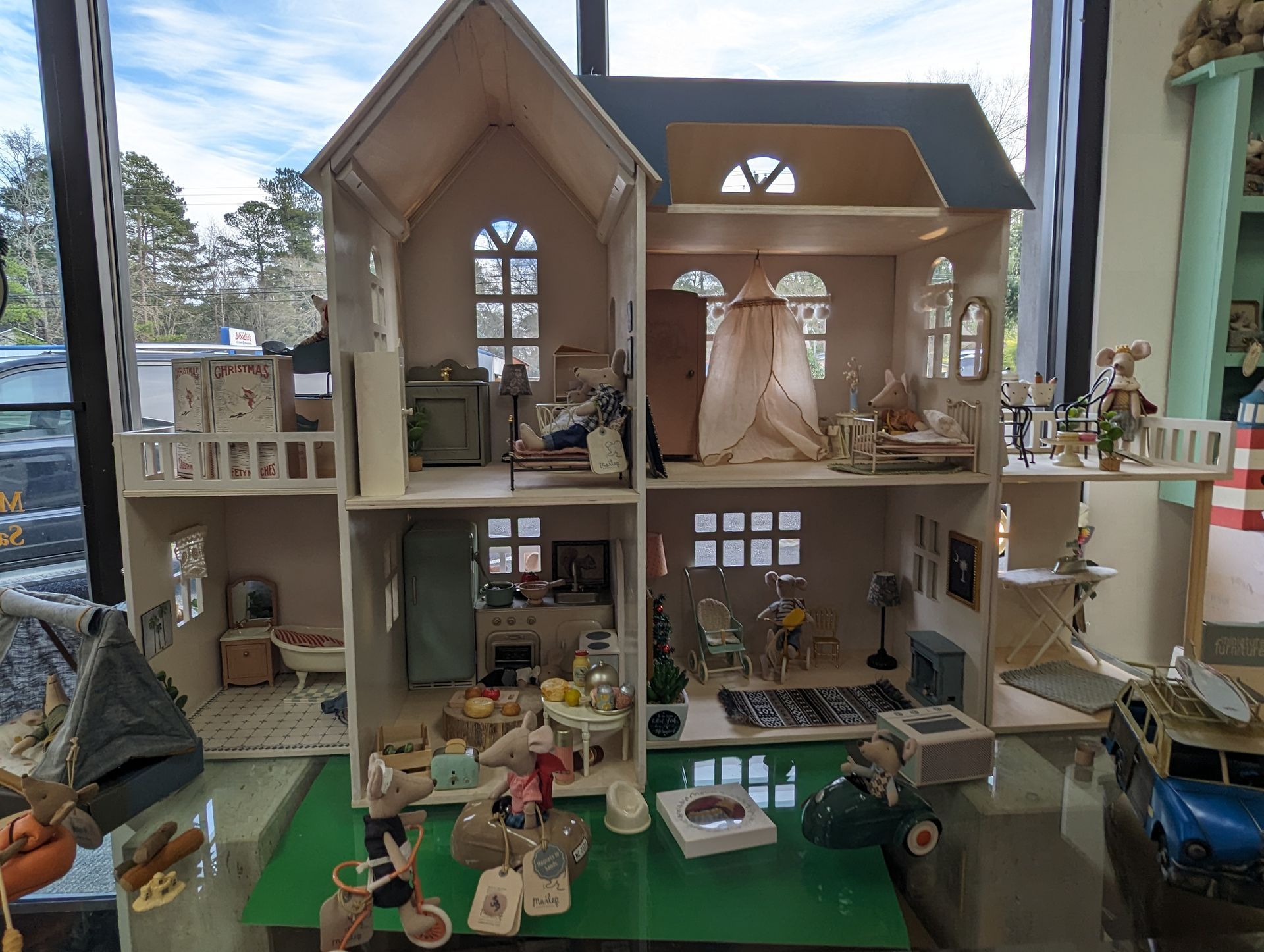 A Doll House — Summerville, SC — Donovan's Custom Framing and Gifts