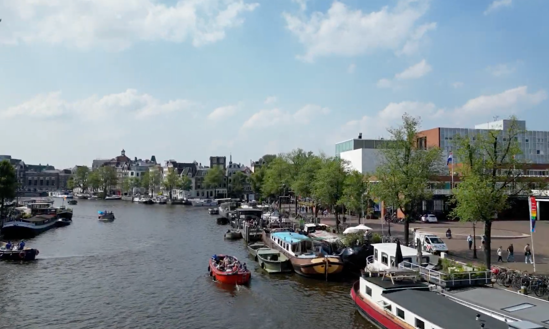 Een comfortabele, toegankelijke boottocht door Amsterdam.
