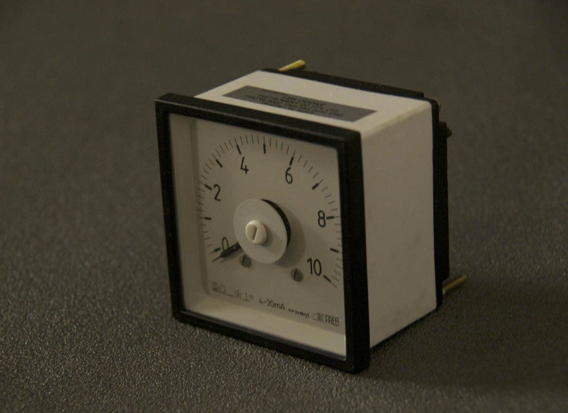72mm Ammeter DC — Perth, WA — Les Cooke Instrument Co Pty Ltd.