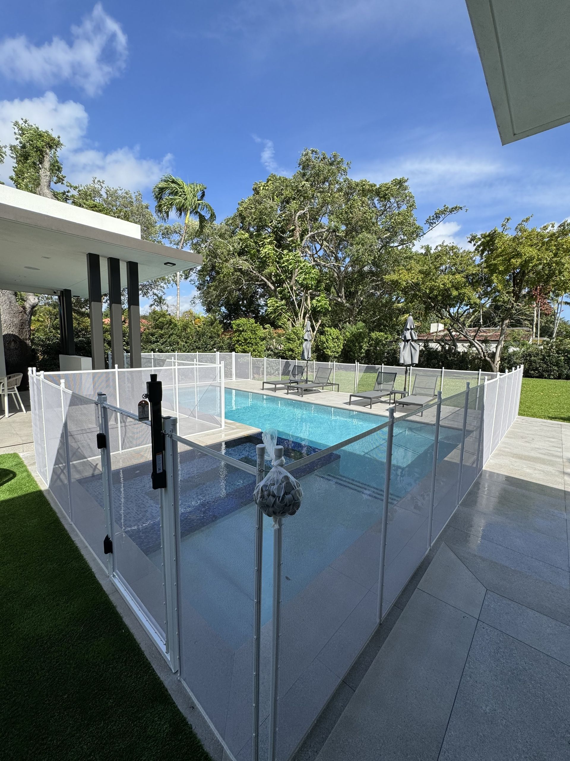Demystifying Pool Fence Re-installations: A Comprehensive Guide for ...