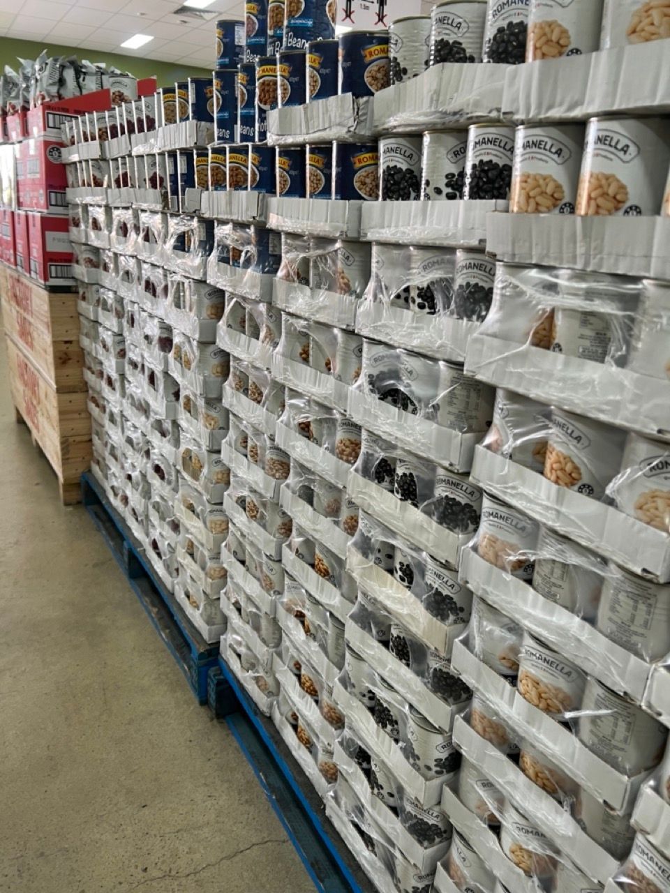 Lots Of Discount Canned Beans — Grocery Service in Ballarat — Discount Groceries in Ballarat