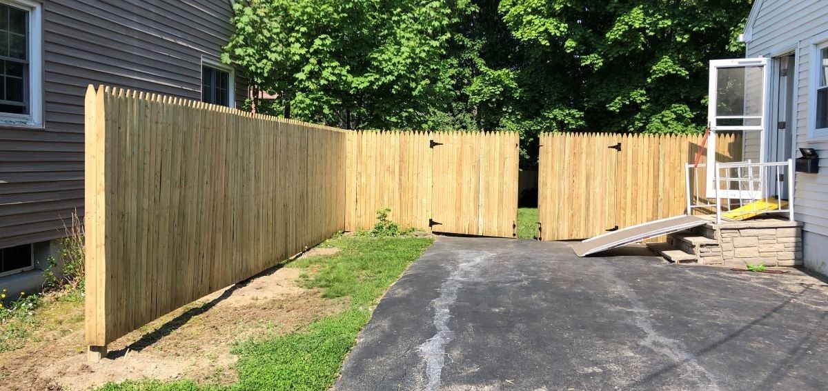 After picture of a fencing project by Briggs