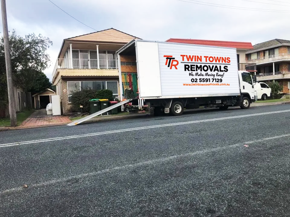 Interstate Removalist loading NSW home into truck for QLD
